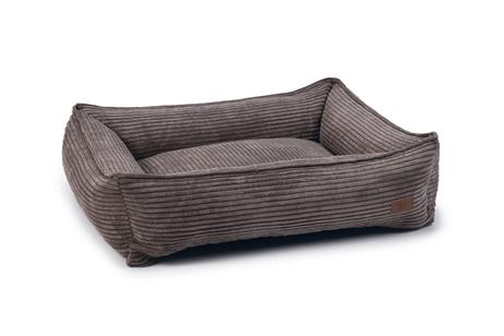 Designed by Lotte Hundeseng i Ribbestoff - Brun