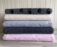 Fiberpels Vetbed Hundeteppe - Potetrykk (10-0122825)