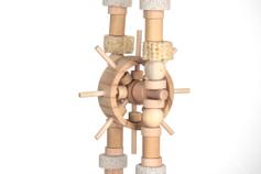  Papegøyeleke i tre med roterende hjul