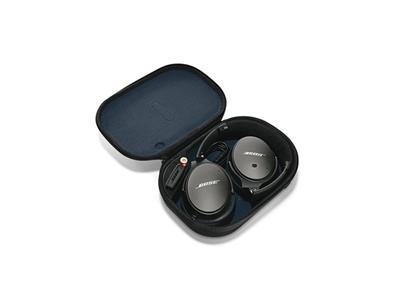 BOSE Quiet Comfort 25 (Apple), Black Noise Cancelling Headphones m/mic (64037)