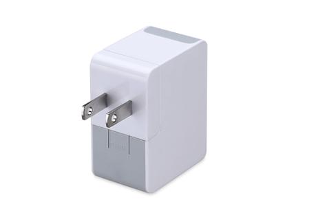 ednet Universal reiselader 2x USB-porter (EU, UK, US) (EDNET-31808)