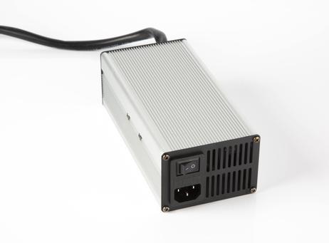 Ontario 20A batterilader for LiFePO4 - lithium - 14.6V (DL-360W)