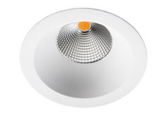 SG Junistar Soft Hvit 730lm 2700K Ra 98 Faseavsnitt 9W LED