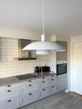 Aneta Lighting ALFA taklampe, hvit, E27, ringer i krom og matt messing inkl. (7041661271098)