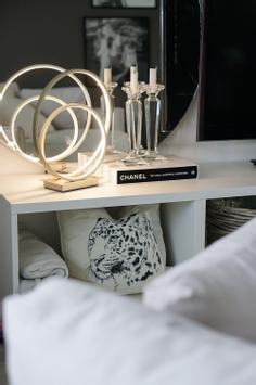 Aneta Lighting LOOP bordlampe,  champagne,  LED, 3-trinns dimmer (7392986772228)