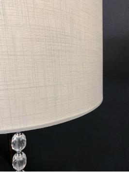 Aneta Lighting JOHANNA golvlampe,  krom/ hvit,  Inkl. hvit skjerm (7392986774116)