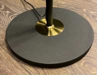 Aneta Lighting LJUSDAL golvlampe 3-arm svart/ matt messing, 3xE27 (7392986775205)