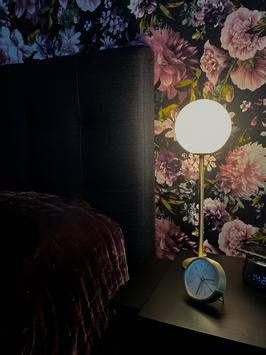 Aneta Lighting MOLEKYL bordlampe høy, matt messing/ hvit,  G9 (7041661268104)