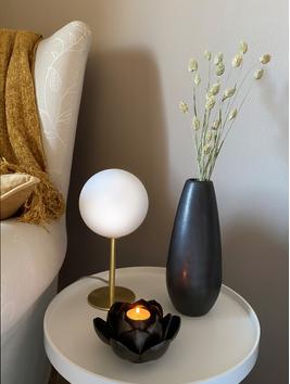 Aneta Lighting MOLEKYL bordlampe 1-lys, matt messing/ hvit (7041661266421)