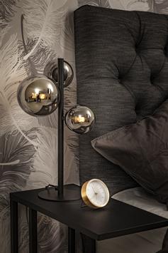 Aneta Lighting MOLEKYL bordlampe 3-lys, svart/røk (7041661265592)