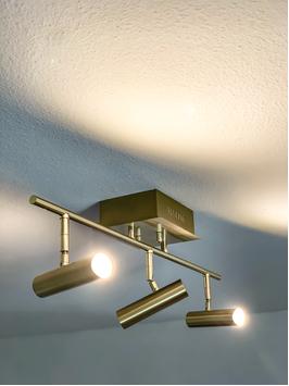 Aneta Lighting ARTIC takspot rett 3-lys, matt messing, 3 x 6W LED (7041661267930)