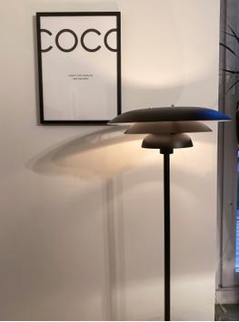 Aneta Lighting EPSILON gulvlampe,  svart, E27 (7041661274662)