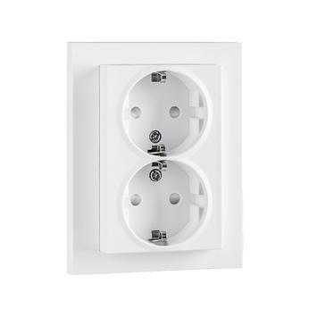 SG Stikkontakt innfelt Hvit Rehab m/j