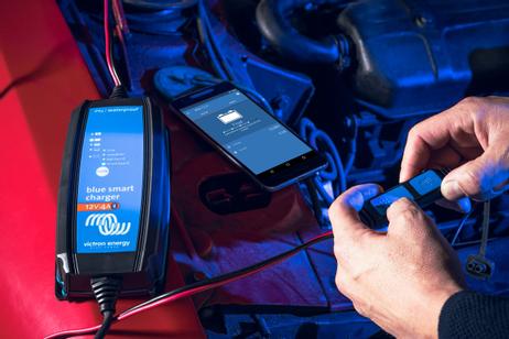 Victron Blue Smart IP65 12V 4A Batterilader (791341)