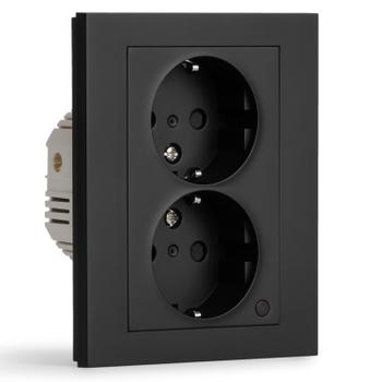 Futurehome Smart Stikkontakt Lavtbyggende Svart (Co016)