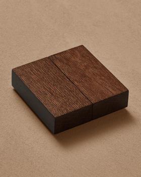 Kjaer + Loege KLOSS Lysbryter Dobbel Varm Eik (KL14-703)