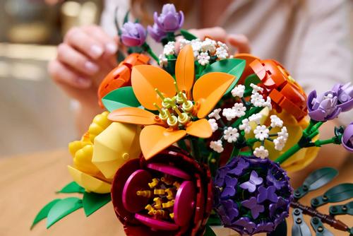 LEGO Botanicals Flower Arrangement - 10345 (10345)