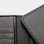TRUNK Leather Wallet 2-in-1 iPhone 6/7/8/SE -malleille,  musta (TR-WA678-BLK)