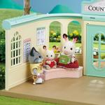 Sylvanian Families Landsbylegens kontor (351-5096)