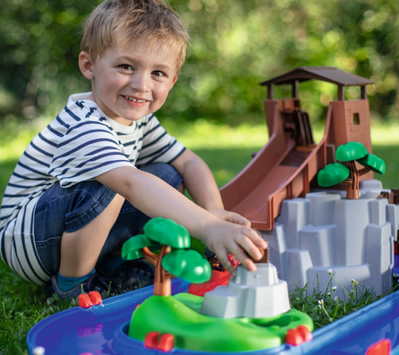 AquaPlay Kanalsystem Adventure-Land med tømmerrenne og vannkanon (121-8700001547)