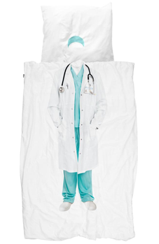SNURK Sengesett Doktor Hvit (501-snurk-doktor_)