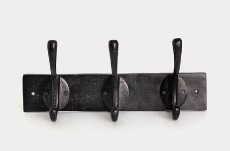 Halvor Bakke Knaggrekke 3 knagger (415-H11600)