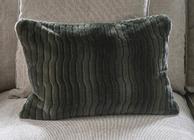 Riviera Maison Putetrekk Fuskepels Grønn 45x65cm (443-490140)