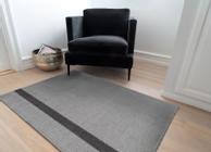 Tica Copenhagen Gulvmatte Stripe LysGrå-Grå 90x130 (424-101214)