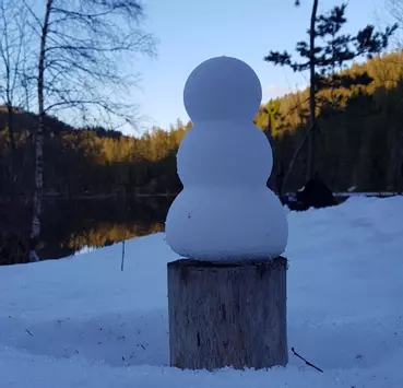 Snøform Snømann 20cm (654-SNOWMAN-RED)