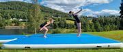 AIRTRACK Oppblåsbar gymnastikk-matte 4x4m, 20cm tykkelse_Blå/ Hvit (AIRTRACK-4x4)