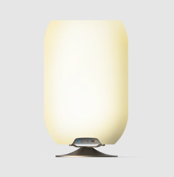 Kooduu Atmos Vinkjøler-lampe-høyttaler,  Jacob Jensen design, messing (711-KO10-0204LS026-00)