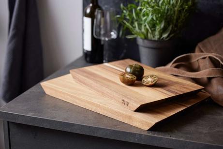 by Tareq Taylor Skjærebrett Tarragon Akasie 36x24cm