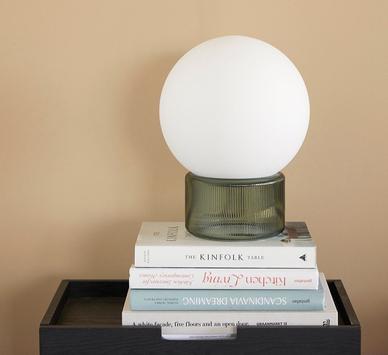 Hübsch Bordlampe Glass Grønn (507-991201)