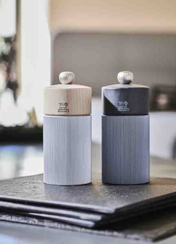 Peugeot  Line Grafitt Saltkvern 12cm (1stk) (379-26888)