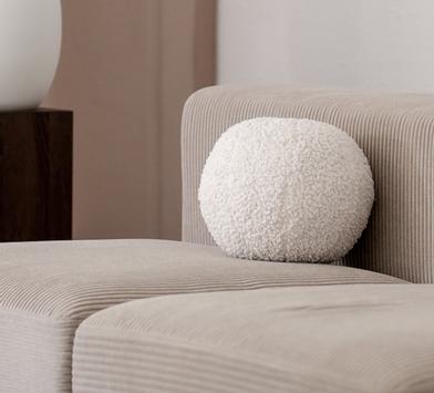 Svanefors  Pute-Ball Elsie Offwhite Ø25cm (718-1225-49-002)