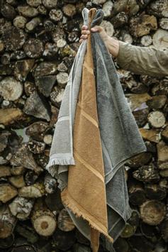 Gustav Ovland Figaro Håndkle Beige (479-118102,118105)