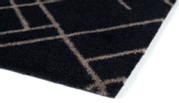 Tica Copenhagen Gulvmatte Lines Svart 67x120 (424-101141)