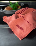 Eyvind Hellstrøm Kjøkkenhåndkle Rød Logo+Stripe 2pk (758-40295534887001)