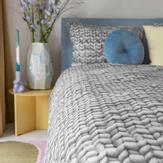 SNURK Sengesett Strikkemønster Organisk-bomull Lysegrå (501-snurk-twirre)