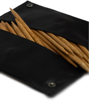 Muud Hattie Oppbevaringsetui Skinn Sort (569-QB-4341-black)