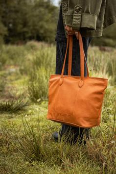 Muud Sara Veske Skinn Whisky