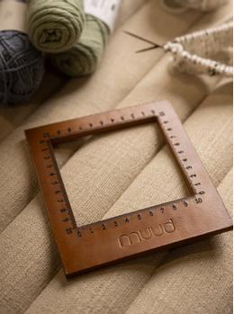 Muud Dana Linjal Skinn Whisky (569-QB-4502)