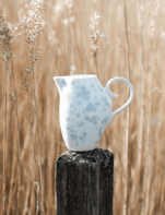 Wik & Walsøe Slåpeblom Fløtemugge Blå 25cl