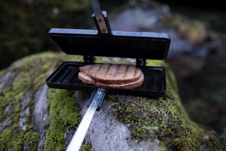 Espegard Toastjern støpegods for bål (340-756)