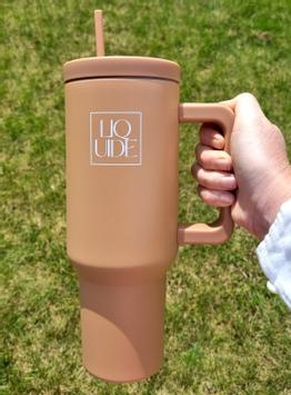 Liquide Tumbler Termoflaske Karamell 1.2L (LIQ-01-BROWN)