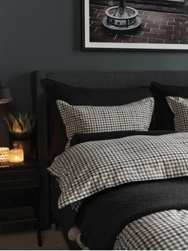 Halvor Bakke Chateau-Roubine Sengesett Flanell hundetannsmønster 