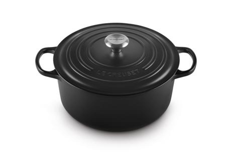Le Creuset Støpejernsgryte Signature Matt-Sort 6, 7L (796-21177280000430)