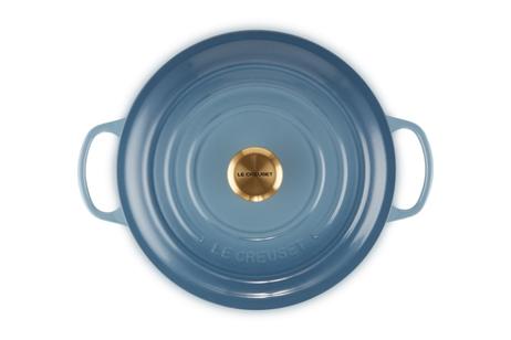 Le Creuset Støpejernsgryte Signature Chambray 6,7L (796-21177284344441)