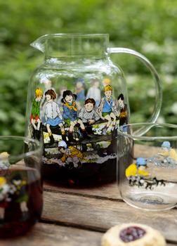 Astrid Lindgren Bakkebygrenda Mugge 1.5L glass