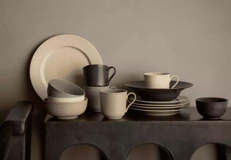 Lyngby Rhombe-Earth Pastatallerken slate Ø24 (521-201860)